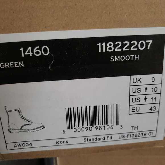 Dr. Martens 1460 Smooth Boot - Picture 8 of 8